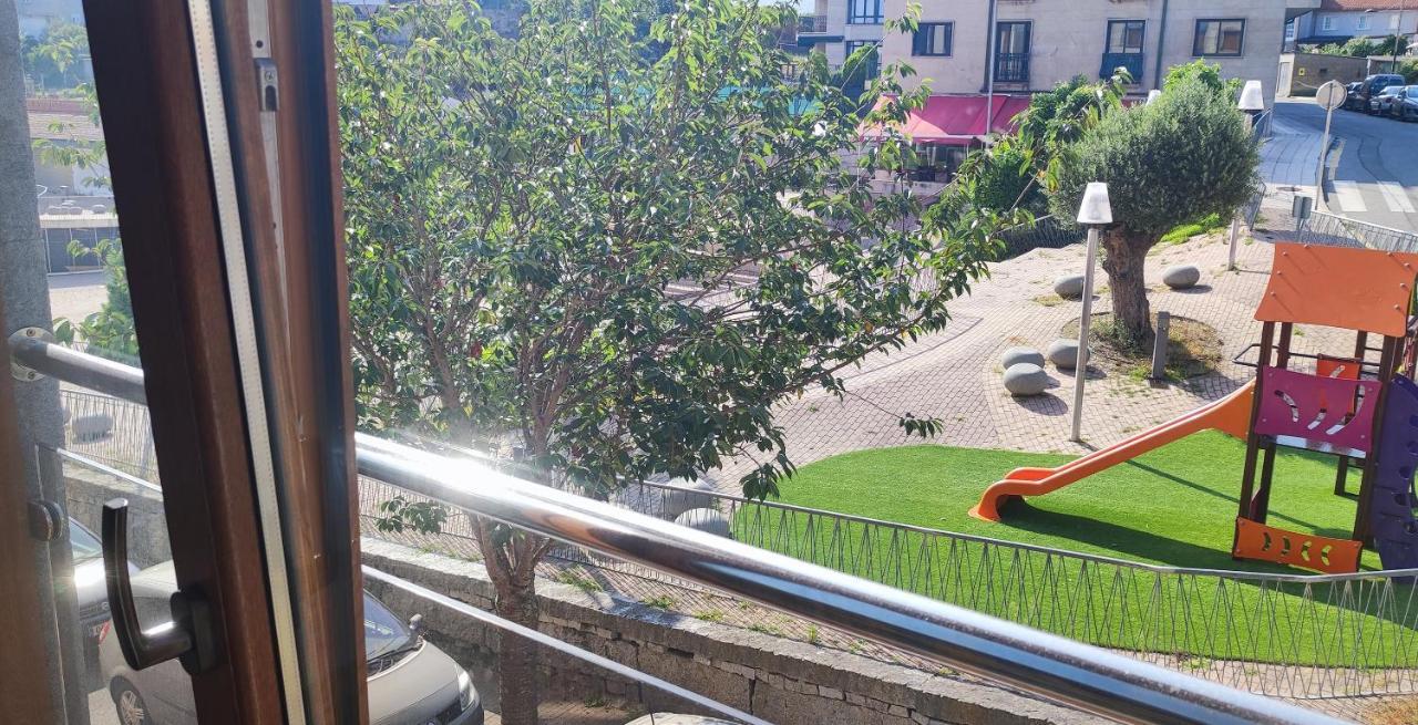 San Salvador de Poio Apartamento Dos Habitaciones Exterior Y Bien Comunicado מראה חיצוני תמונה